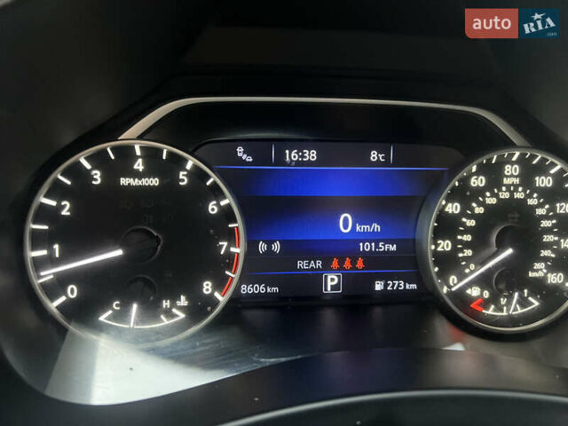 Серый Ниссан Мурано, объемом двигателя 3.5 л и пробегом 10 тыс. км за 25000 $, фото 7 на Automoto.ua