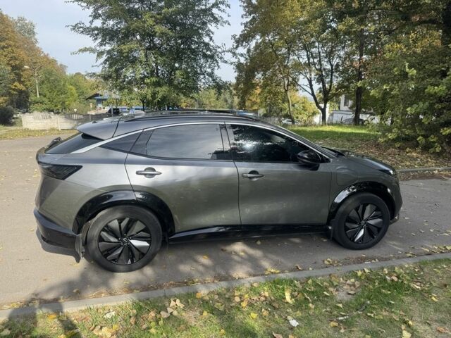 Сірий Ніссан Мурано, об'ємом двигуна 0 л та пробігом 30 тис. км за 27000 $, фото 3 на Automoto.ua