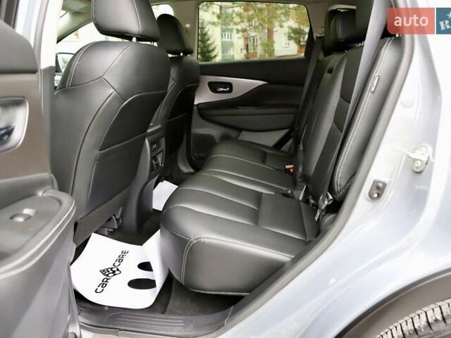 Серый Ниссан Мурано, объемом двигателя 3.5 л и пробегом 1 тыс. км за 26899 $, фото 87 на Automoto.ua