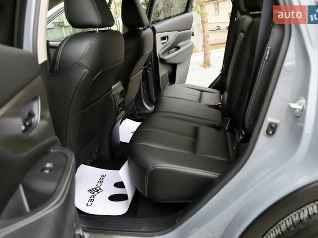 Серый Ниссан Мурано, объемом двигателя 3.5 л и пробегом 1 тыс. км за 26899 $, фото 113 на Automoto.ua