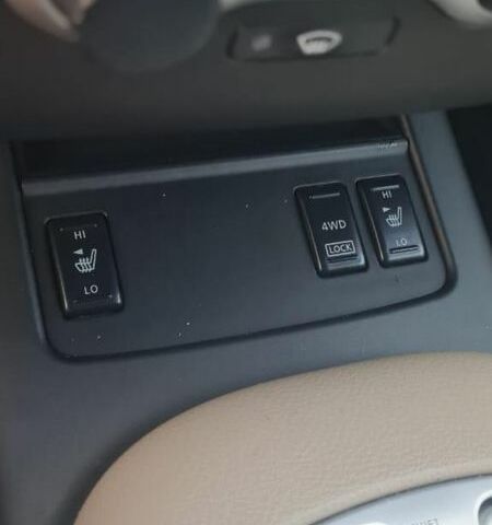 Синий Ниссан Мурано, объемом двигателя 2.5 л и пробегом 200 тыс. км за 7535 $, фото 7 на Automoto.ua