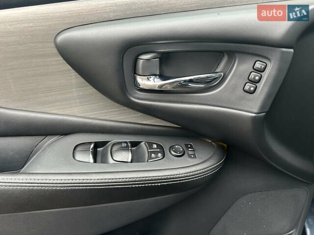 Синий Ниссан Мурано, объемом двигателя 3.5 л и пробегом 115 тыс. км за 17250 $, фото 44 на Automoto.ua