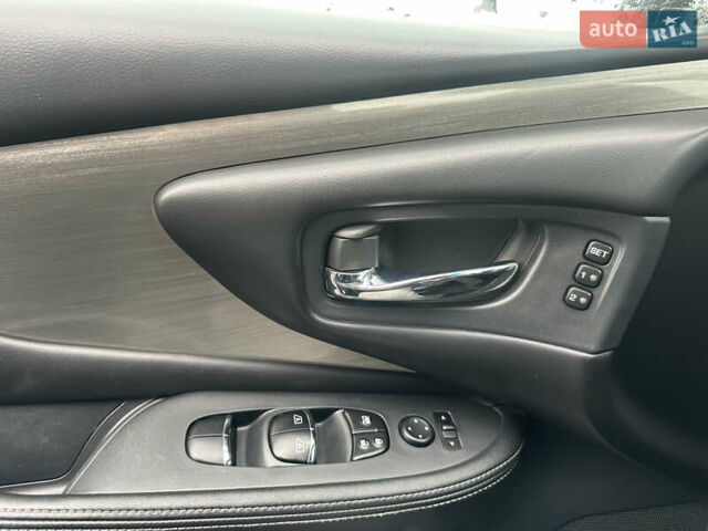 Синий Ниссан Мурано, объемом двигателя 3.5 л и пробегом 115 тыс. км за 17250 $, фото 6 на Automoto.ua