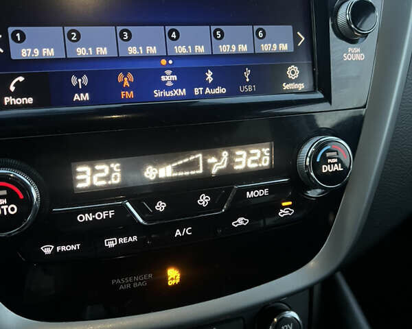 Синій Ніссан Мурано, об'ємом двигуна 0 л та пробігом 115 тис. км за 8300 $, фото 25 на Automoto.ua