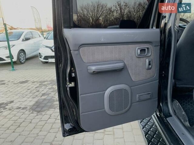 Чорний Ніссан НП300, об'ємом двигуна 2.5 л та пробігом 220 тис. км за 14999 $, фото 25 на Automoto.ua