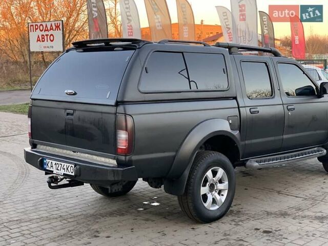 Чорний Ніссан НП300, об'ємом двигуна 2.5 л та пробігом 220 тис. км за 14999 $, фото 15 на Automoto.ua