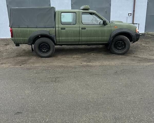 Зелений Ніссан НП300, об'ємом двигуна 2.49 л та пробігом 200 тис. км за 8700 $, фото 11 на Automoto.ua