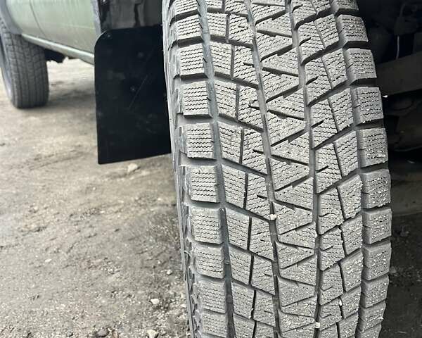 Зелений Ніссан НП300, об'ємом двигуна 2.49 л та пробігом 200 тис. км за 8700 $, фото 2 на Automoto.ua