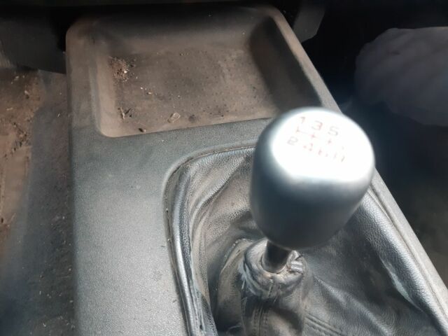 Бежевый Ниссан Навара, объемом двигателя 0 л и пробегом 190 тыс. км за 5999 $, фото 8 на Automoto.ua