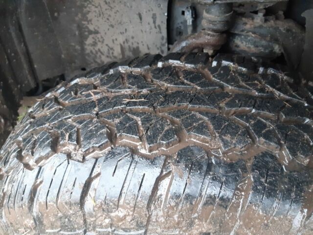 Бежевый Ниссан Навара, объемом двигателя 0 л и пробегом 190 тыс. км за 5999 $, фото 4 на Automoto.ua