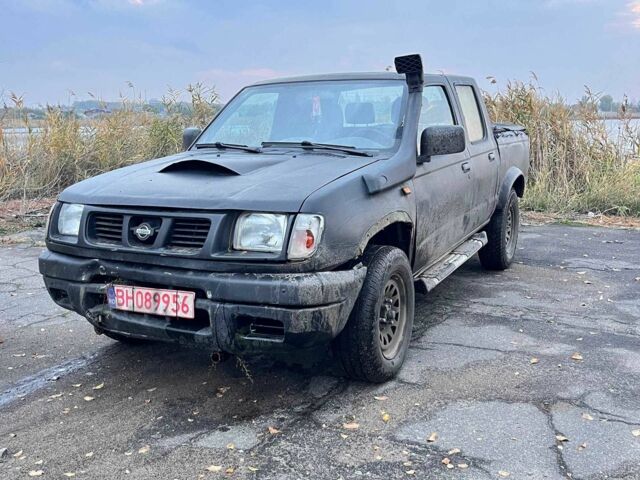 Черный Ниссан Навара, объемом двигателя 2.5 л и пробегом 400 тыс. км за 3338 $, фото 3 на Automoto.ua