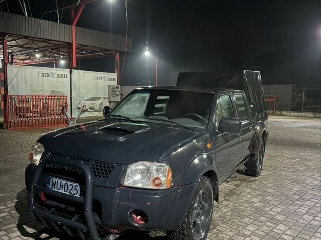 Чорний Ніссан Навара, об'ємом двигуна 3 л та пробігом 300 тис. км за 3200 $, фото 4 на Automoto.ua