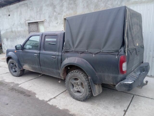 Черный Ниссан Навара, объемом двигателя 0 л и пробегом 280 тыс. км за 2697 $, фото 1 на Automoto.ua