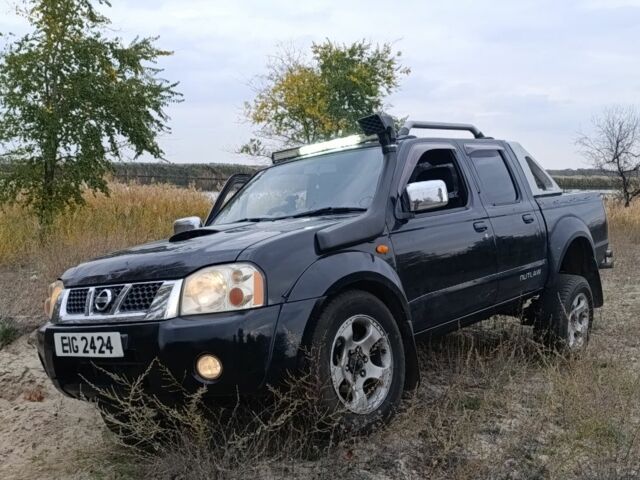Черный Ниссан Навара, объемом двигателя 2.5 л и пробегом 100 тыс. км за 5300 $, фото 6 на Automoto.ua