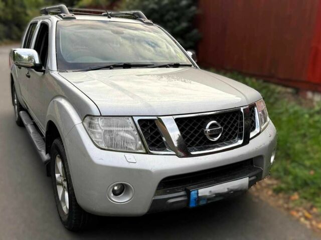 Черный Ниссан Навара, объемом двигателя 2.5 л и пробегом 170 тыс. км за 4900 $, фото 2 на Automoto.ua