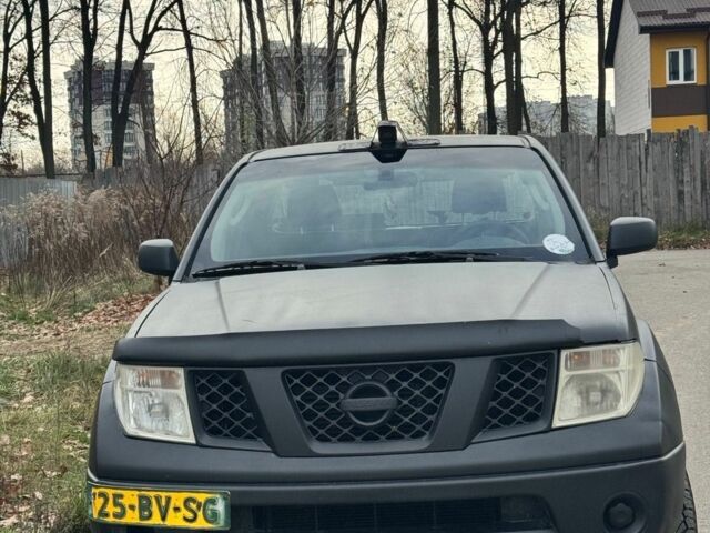 Чорний Ніссан Навара, об'ємом двигуна 2.5 л та пробігом 390 тис. км за 4161 $, фото 17 на Automoto.ua