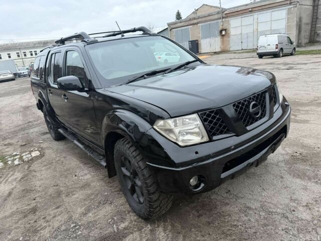 Черный Ниссан Навара, объемом двигателя 2.5 л и пробегом 210 тыс. км за 4000 $, фото 3 на Automoto.ua