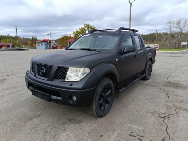 Черный Ниссан Навара, объемом двигателя 2.5 л и пробегом 333 тыс. км за 4700 $, фото 4 на Automoto.ua