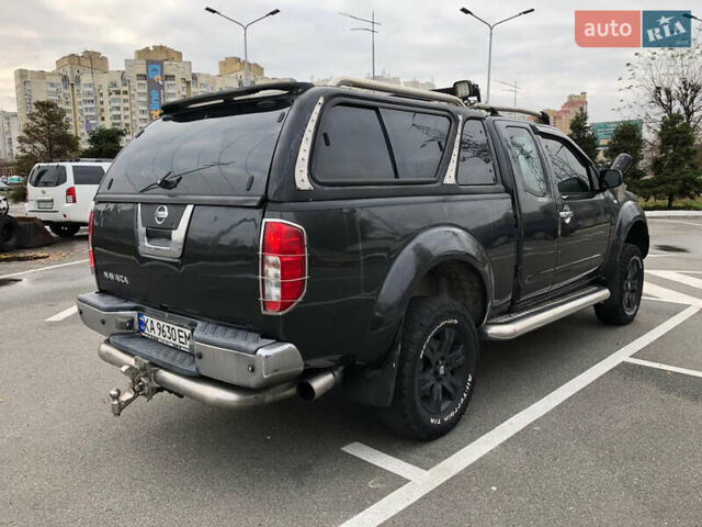 Черный Ниссан Навара, объемом двигателя 2.49 л и пробегом 200 тыс. км за 10000 $, фото 30 на Automoto.ua