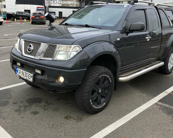 Черный Ниссан Навара, объемом двигателя 2.49 л и пробегом 200 тыс. км за 10000 $, фото 40 на Automoto.ua