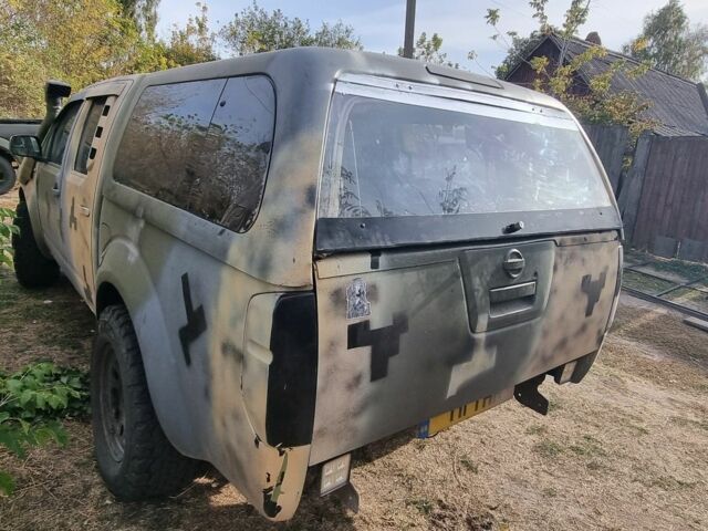 Черный Ниссан Навара, объемом двигателя 2.5 л и пробегом 200 тыс. км за 6500 $, фото 15 на Automoto.ua