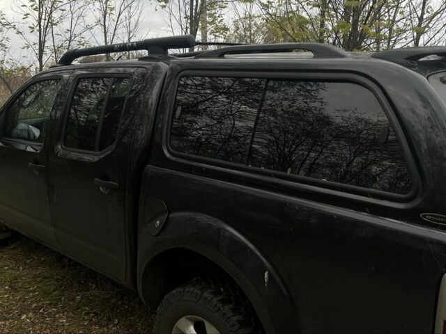 Черный Ниссан Навара, объемом двигателя 0 л и пробегом 280 тыс. км за 5250 $, фото 4 на Automoto.ua