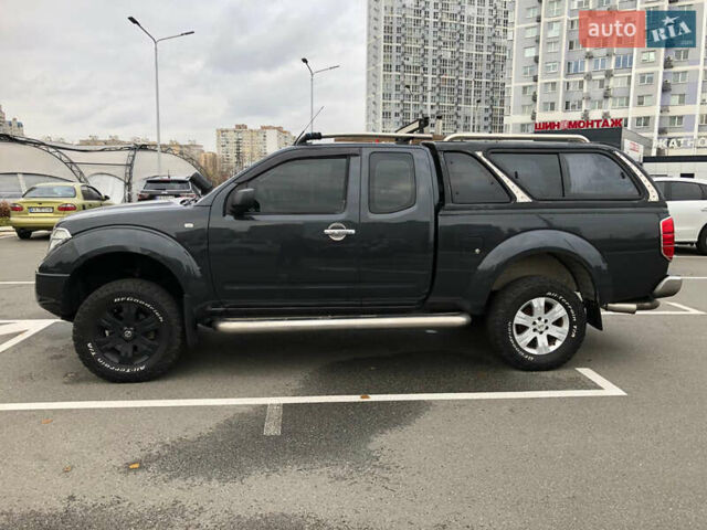 Черный Ниссан Навара, объемом двигателя 2.49 л и пробегом 200 тыс. км за 10000 $, фото 36 на Automoto.ua