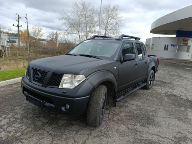 Черный Ниссан Навара, объемом двигателя 2.5 л и пробегом 333 тыс. км за 4700 $, фото 6 на Automoto.ua