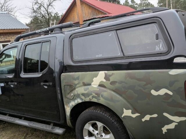 Черный Ниссан Навара, объемом двигателя 0 л и пробегом 185 тыс. км за 6200 $, фото 3 на Automoto.ua