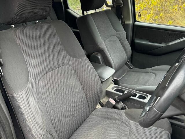 Ниссан Навара 2007 в Балаклее на Automoto.ua Черный Ниссан Навара, объемом двигателя 2.5 л и пробегом 192 тыс. км за 4200 $, фото 5 на Automoto.ua