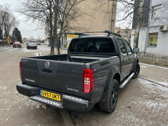 Черный Ниссан Навара, объемом двигателя 0 л и пробегом 139 тыс. км за 5800 $, фото 1 на Automoto.ua