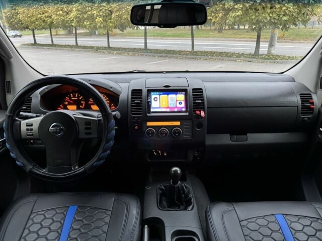 Ниссан Навара 2007 в Днепре (Днепропетровске) на Automoto.ua Черный Ниссан Навара, объемом двигателя 2.5 л и пробегом 200 тыс. км за 6700 $, фото 14 на Automoto.ua