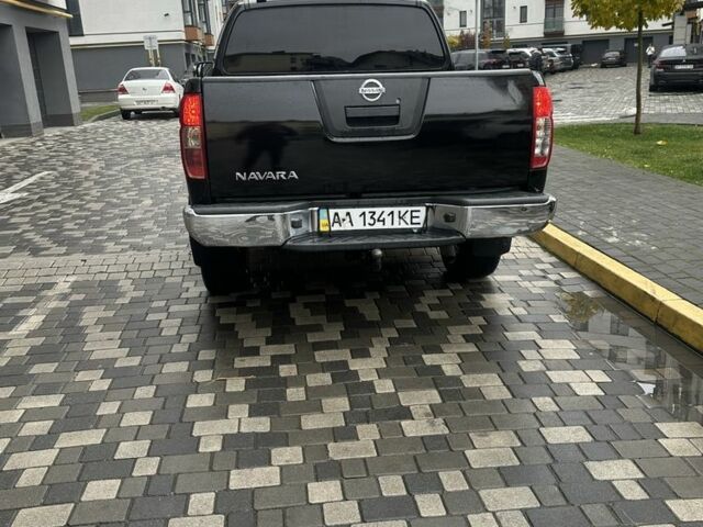 Чорний Ніссан Навара, об'ємом двигуна 2.5 л та пробігом 218 тис. км за 12500 $, фото 4 на Automoto.ua