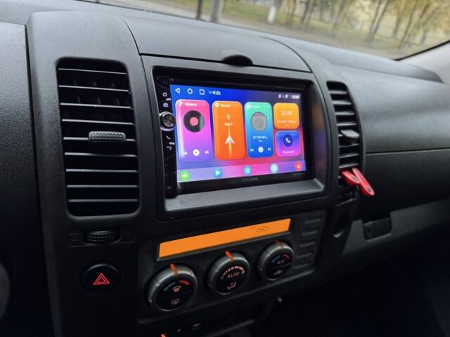 Ниссан Навара 2007 в Днепре (Днепропетровске) на Automoto.ua Черный Ниссан Навара, объемом двигателя 2.5 л и пробегом 200 тыс. км за 6700 $, фото 15 на Automoto.ua