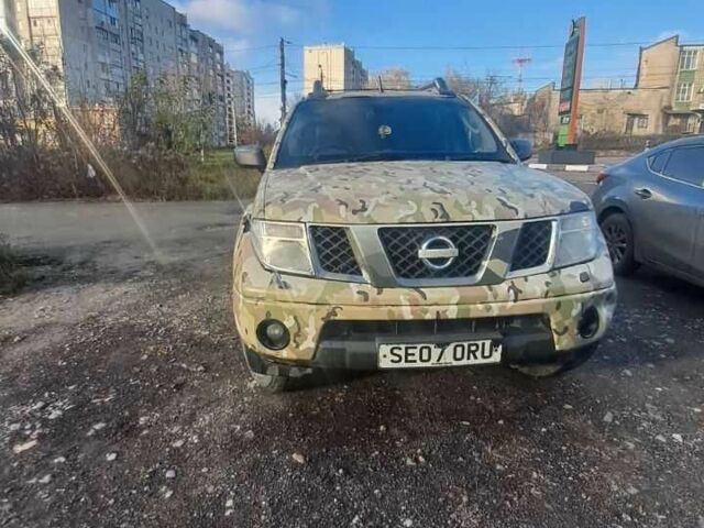 Черный Ниссан Навара, объемом двигателя 0 л и пробегом 137 тыс. км за 6000 $, фото 1 на Automoto.ua