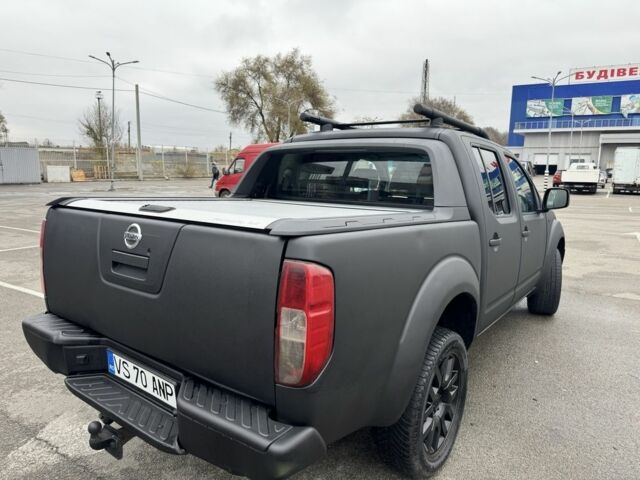 Черный Ниссан Навара, объемом двигателя 2.5 л и пробегом 220 тыс. км за 6700 $, фото 8 на Automoto.ua
