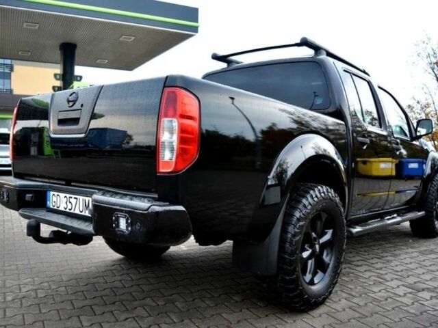 Черный Ниссан Навара, объемом двигателя 2.5 л и пробегом 250 тыс. км за 4300 $, фото 3 на Automoto.ua