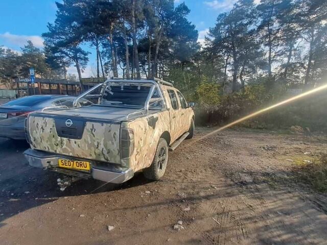 Черный Ниссан Навара, объемом двигателя 0 л и пробегом 137 тыс. км за 6000 $, фото 2 на Automoto.ua