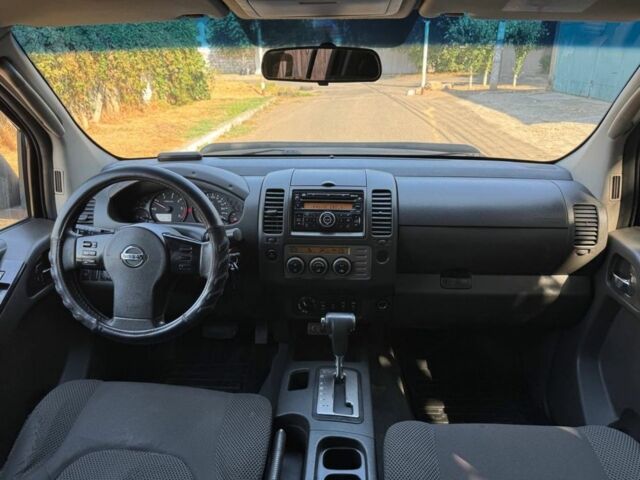 Чорний Ніссан Навара, об'ємом двигуна 2.5 л та пробігом 270 тис. км за 6900 $, фото 18 на Automoto.ua