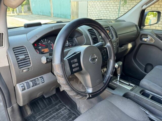 Чорний Ніссан Навара, об'ємом двигуна 2.5 л та пробігом 270 тис. км за 6900 $, фото 12 на Automoto.ua