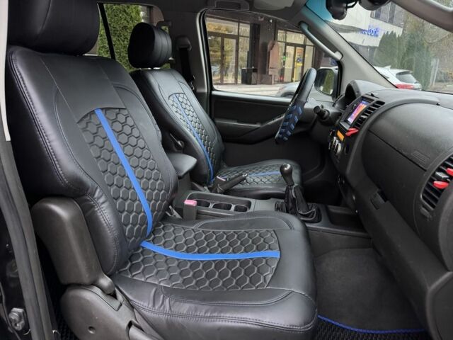 Ниссан Навара 2007 в Днепре (Днепропетровске) на Automoto.ua Черный Ниссан Навара, объемом двигателя 2.5 л и пробегом 200 тыс. км за 6700 $, фото 19 на Automoto.ua