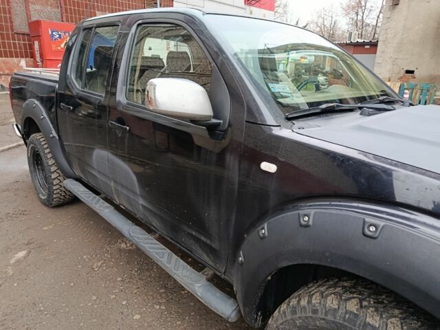 Черный Ниссан Навара, объемом двигателя 0 л и пробегом 285 тыс. км за 7456 $, фото 4 на Automoto.ua