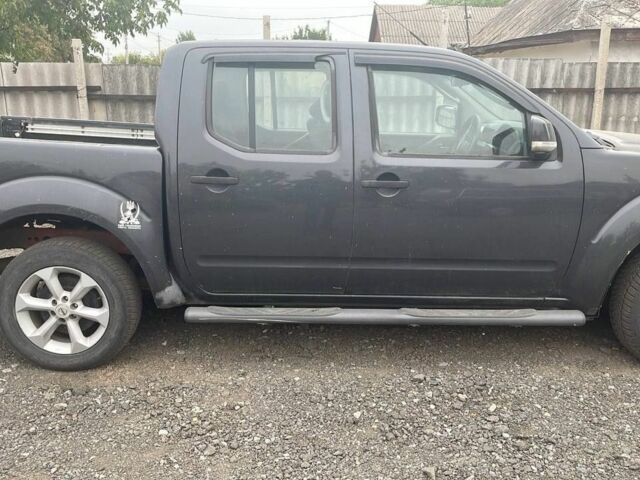 Черный Ниссан Навара, объемом двигателя 0 л и пробегом 111 тыс. км за 5800 $, фото 3 на Automoto.ua