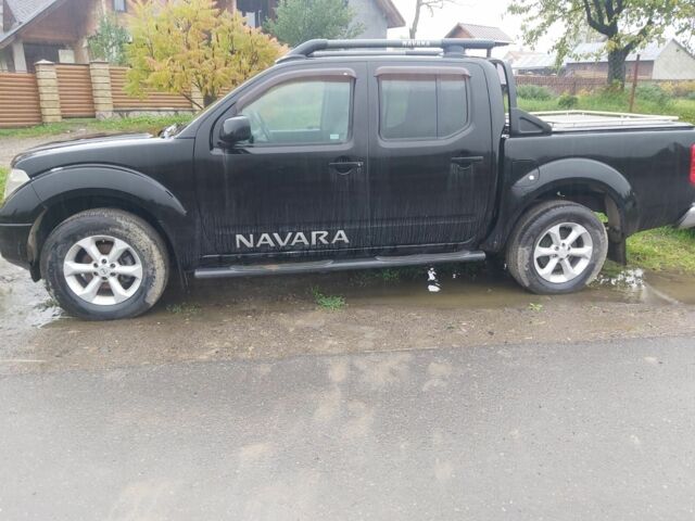 Черный Ниссан Навара, объемом двигателя 2.5 л и пробегом 250 тыс. км за 6200 $, фото 1 на Automoto.ua