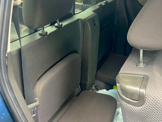 Чорний Ніссан Навара, об'ємом двигуна 2.5 л та пробігом 352 тис. км за 6500 $, фото 13 на Automoto.ua