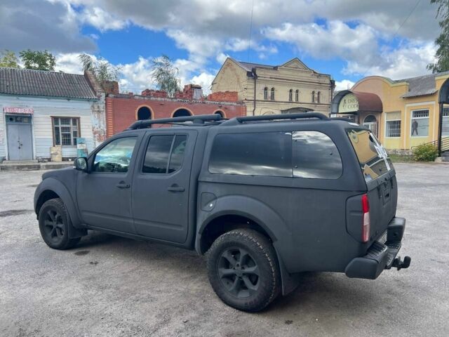 Черный Ниссан Навара, объемом двигателя 0 л и пробегом 325 тыс. км за 5400 $, фото 5 на Automoto.ua
