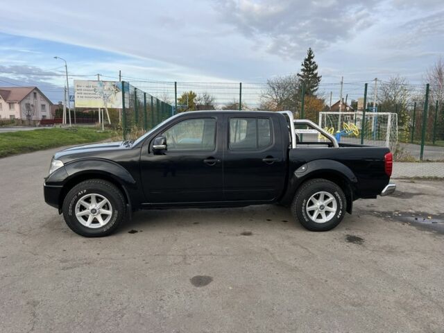 Черный Ниссан Навара, объемом двигателя 2.5 л и пробегом 177 тыс. км за 8900 $, фото 4 на Automoto.ua