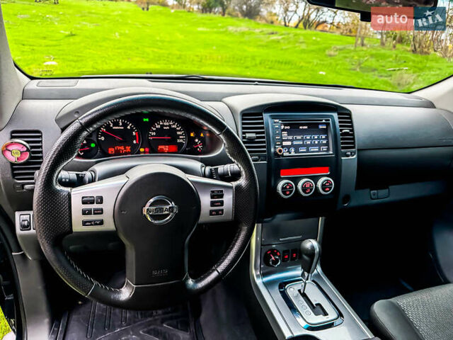 Ніссан Навара 2011 у Миколаєві на Automoto.ua Чорний Ніссан Навара, об'ємом двигуна 2.49 л та пробігом 109 тис. км за 22000 $, фото 13 на Automoto.ua