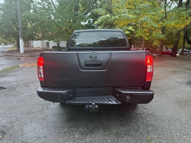 Ниссан Навара 2012 в Одессе на Automoto.ua Черный Ниссан Навара, объемом двигателя 2.5 л и пробегом 2 тыс. км за 9000 $, фото 4 на Automoto.ua
