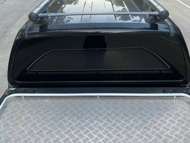 Чорний Ніссан Навара, об'ємом двигуна 2.5 л та пробігом 130 тис. км за 7200 $, фото 18 на Automoto.ua